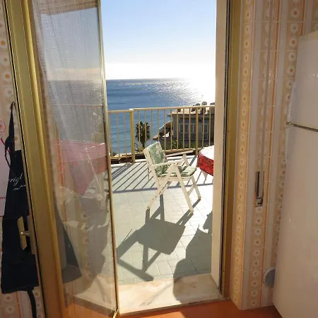 דירה Nobles Sea View *
